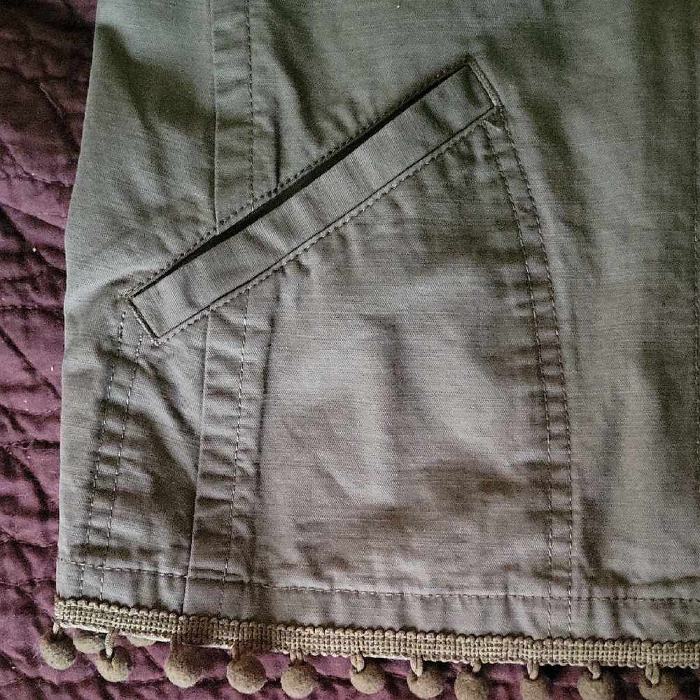 Olive Green Button-Up Jacket - Picture 5 of 9